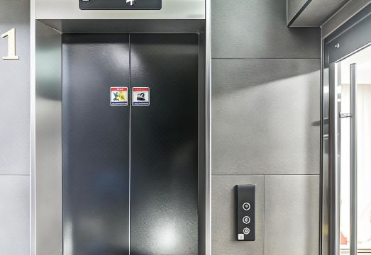 아이리스 호텔 영등포의 깔끔한 객실 모습