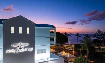 Airlie Beach Hotel