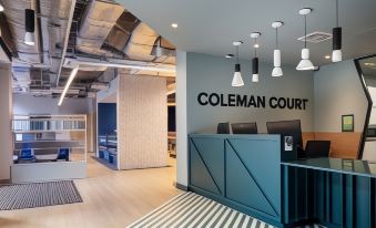 Coleman Court Summer Apartments