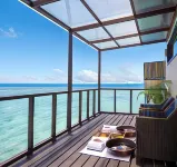 Adaaran Prestige Vadoo with Premium All-Inclusive Hotel di Emboodhoo