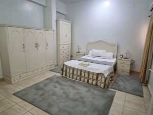 位於埃爾-卡爾納克埃爾-加迪德的3卧室公寓-200平方米|帶3個獨立浴室