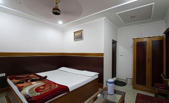 Hotel Ajay International