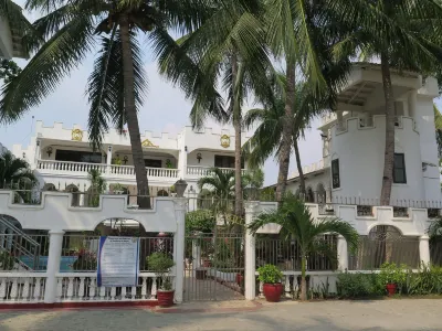 White Castle Hotel and Resort Отели рядом с достопримечательностью «Iglesia Ni Cristo»