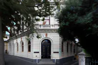 Hotel Ernest Bendigo Các khách sạn gần George Lansell Statue