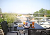 Mill Street Inn Hotels in Ньюпорт