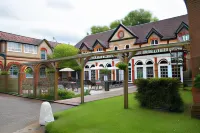 巴德摩爾公園民宿及高爾夫俱樂部 The Henley College附近的飯店