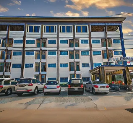 The Charlotte Smart Hotel Lopburi