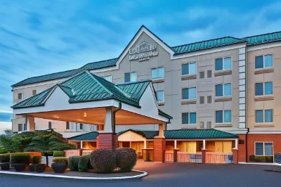 Country Inn & Suites by Radisson, Hagerstown, MD فنادق في هافواي