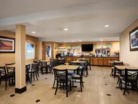 Days Inn by Wyndham Dallas Irving Hotels in Irving