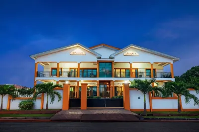 Okumah Hotel Hotels in Botsomtwe