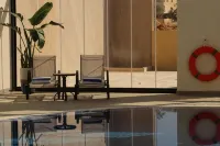 H Luxury Hotel