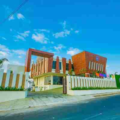 Annai Resorts & Spa Hotel Exterior