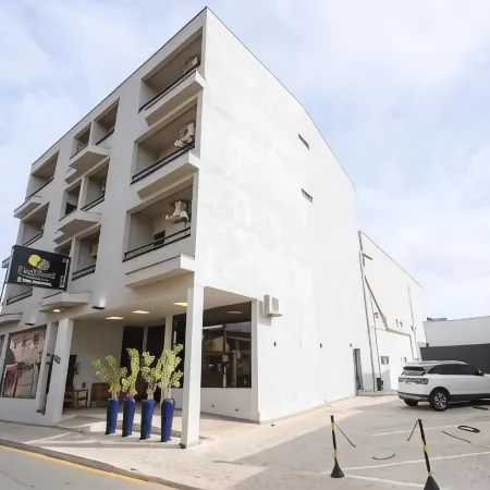 Universitario Hotel
