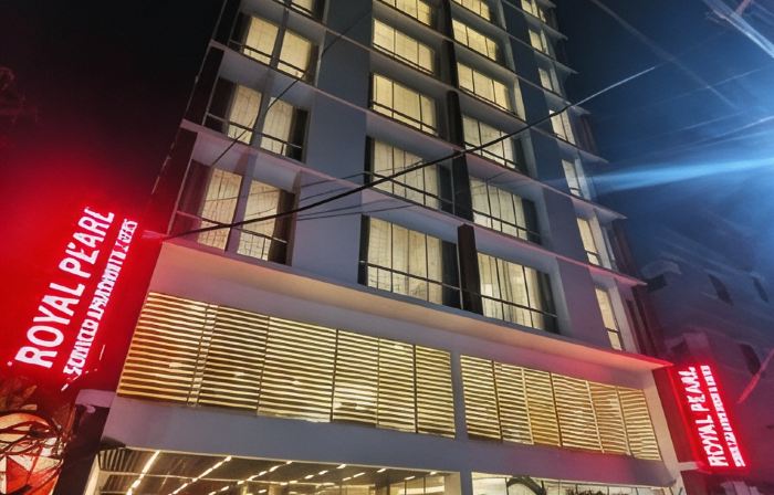 Royal Pearl Suites