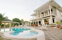 J&R Residence - Resort