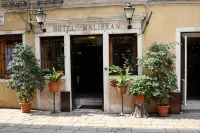 Hotel Malibran Hotels near Rialto Bridge