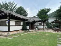 Hongcheon Neoreun Rock Pension