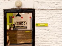 YHA Brecon Beacons - bar