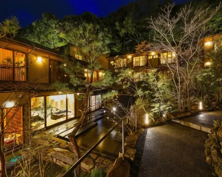 Yuraku Kinosaki Spa & Gardens Hotels in Toyooka