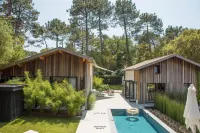 Salty Woods Lodge, Chambre d'hôtes Hotels in Soustons