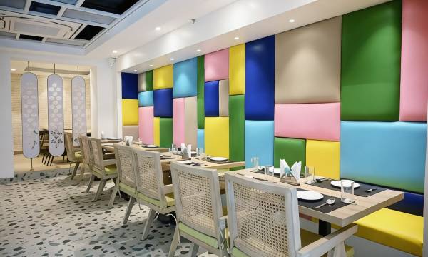 Hotel Le Roi Express @ Karol Bagh