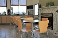 Super 8 by Wyndham Wells Hotels in Wells