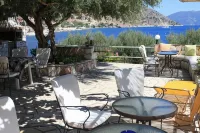 Ballas Apartments Hotel di Sami