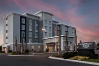 Homewood Suites by Hilton Destin Hotel dekat Destin Harbor Boardwalk