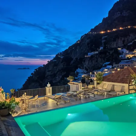 Hotel Punta Regina