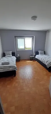 Pleasant 80m2 apartment in house for 6 people