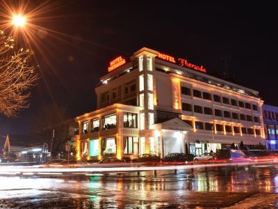 Theranda Hotel