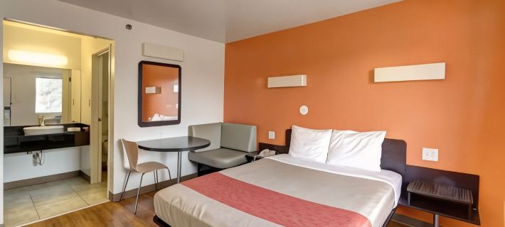 Motel 6 Amherst, Oh - Cleveland West - Lorain Hotels in Lorain County
