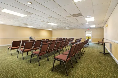 Motel 6 Warner Robins, GA