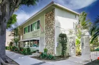 Cozy 1-bedroom condo in enjoyable Long Beach with WiFi