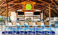Margaritaville Beach Resort Playa Flamingo - bar