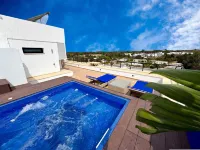 The Penthouse Gammarth - Homestays