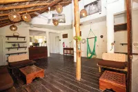 호텔 악나 홀복스