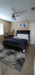 M&K's Charming 3-bedroom house by the Bay in lovely Corpus Christi with AC, WiFi