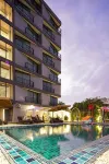 The  28th  Hotel