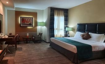 Phoenix Plaza Hotel Apartments