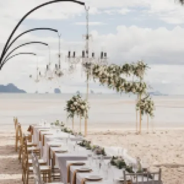 ลองบีช คลับ กระบี่