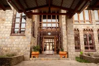 Hotel Ugyenling Hoteles cerca de Kharchu Dratshang མཁར་ཆུ་གྲྭ་ཚང་།