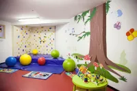 Alpine Touring Hotel-Petfriendly