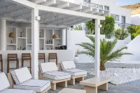 Mr. and MRS. White Tinos Hotels in Ormos Agiou Ioanni