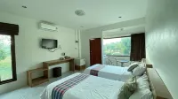 Ina Boutique Home NAN