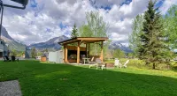 Sunset Resorts Canmore and Spa Hotels in Canmore