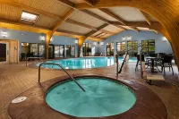 Holiday Inn Express Branson-Green Mountain Drive