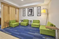 Holiday Inn Express & Suites Niles Hotel a Pokagon Township