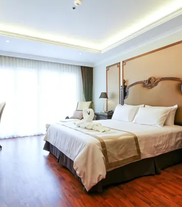 ห้องซูพีเรียร์ เตียงใหญ่ 1 เตียง