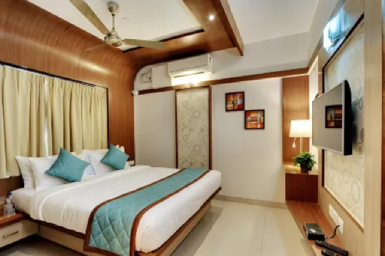 白色城堡-精品公寓酒店